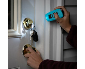 Paralyzér SABRE Key Fob Stun gun 3-in-1, zelený